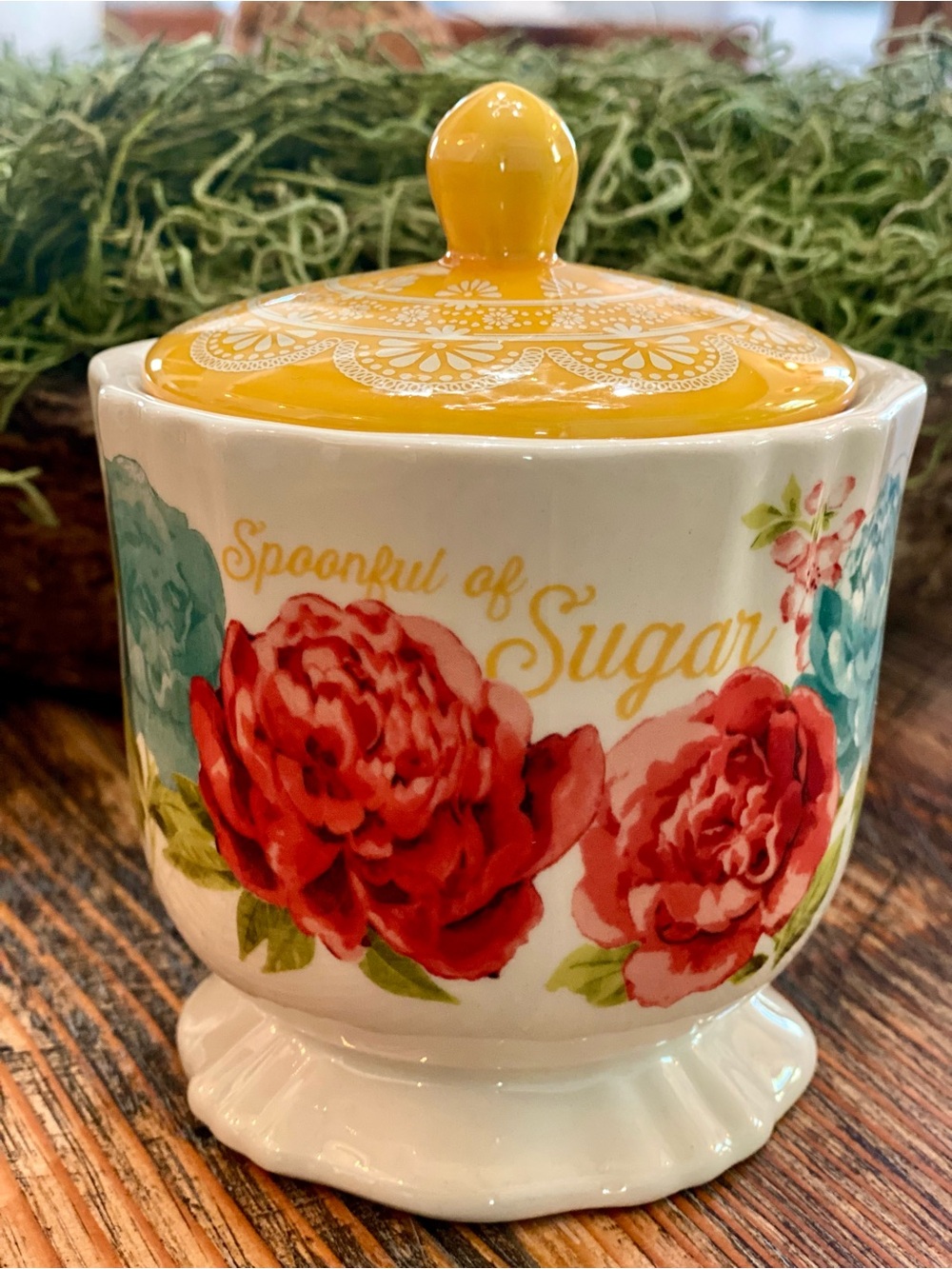 The Pioneer Woman Spoonful of Sugar Stoneware Bowl w/Lid